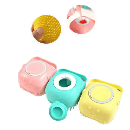 DouceurPelage™ Grooming Brush : Brosse de toilettage pour chats en quatre couleurs vibrantes Transparent Background
