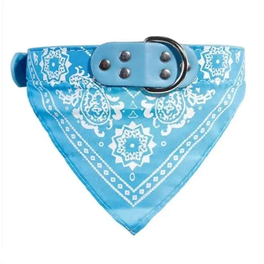Collier bandana pour chien et chat